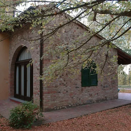 Tenuta Moriano Farm stay *